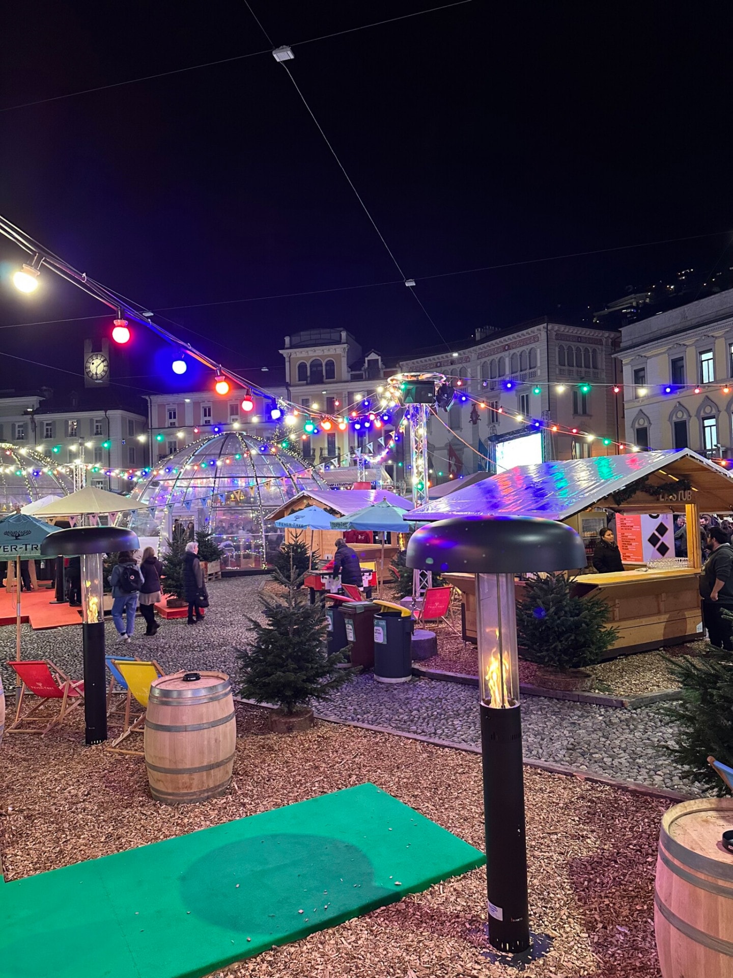 Lacorno Christmas market by night