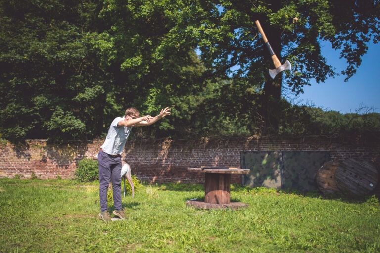 Ulrich throwing an axe