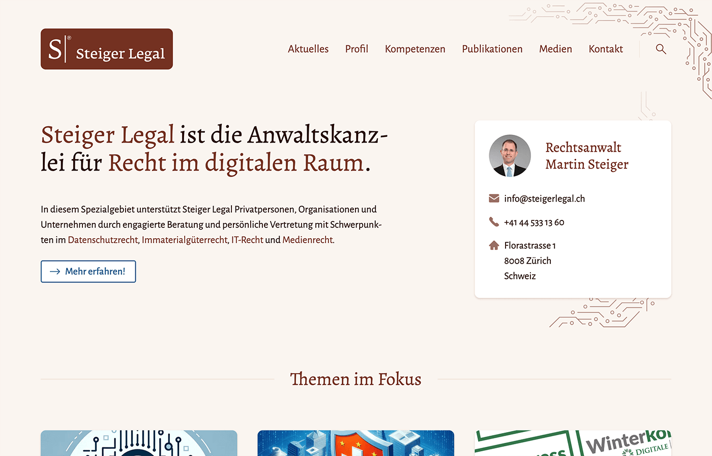 Screenshot steigerlegal.ch auf einem Tablet